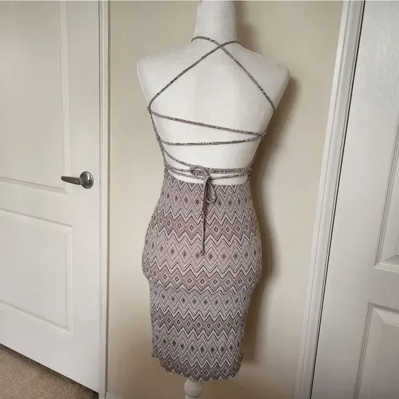 4SI3MNA Metallic Pink Backless Strappy Dress - Picture 3 of 9